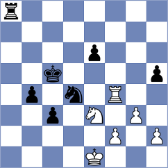 Larrea - Vioreanu (Chess.com INT, 2021)
